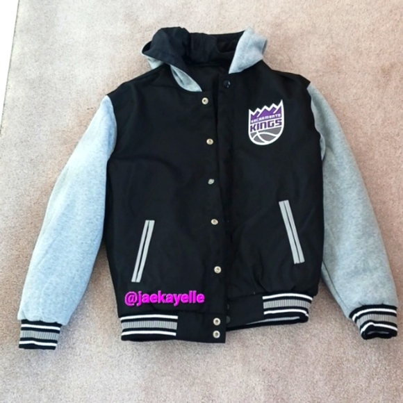 Sacramento Kings NBA Reversible Poly-Twill Hooded Jacket w/ Fleece Sleeve - Picture 1 of 11